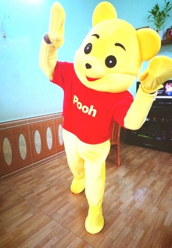 Mascot gấu pooh