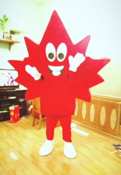 Mascot mô hình chiếc lá