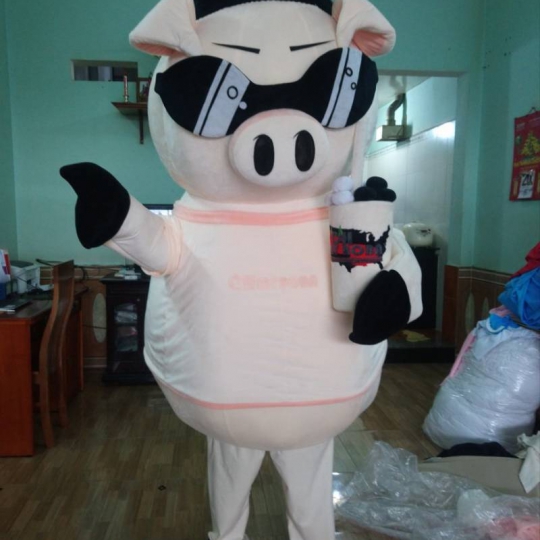 Mascot mô hình con heo