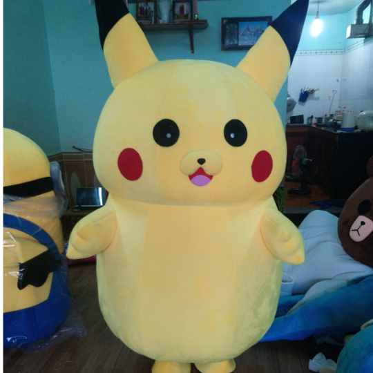 Mascot Pikachu