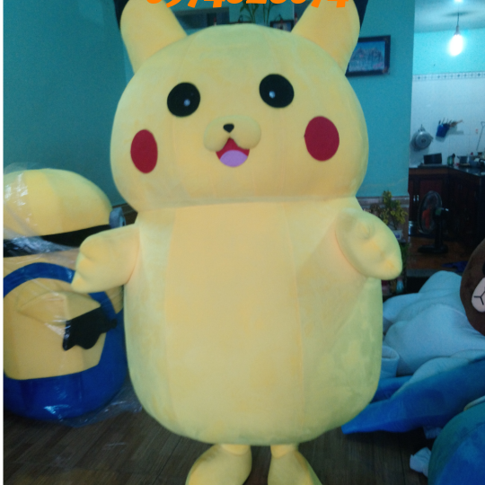 Mascot Pikachu